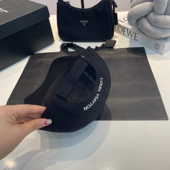 Louis Vuitton home embroidered baseball cap - Picture 7 of 7